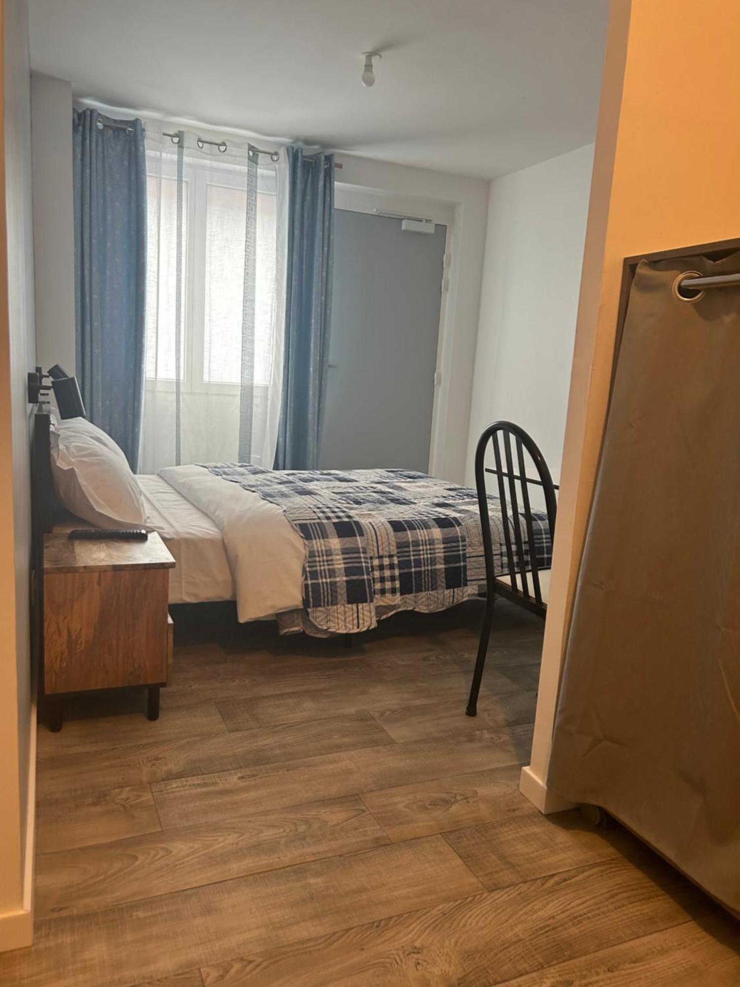 Hotel Saint - Charles Rambouillet Buitenkant foto